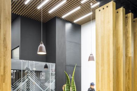 Lena Lighting- zdjęcie realizacji Santander Work Cafe