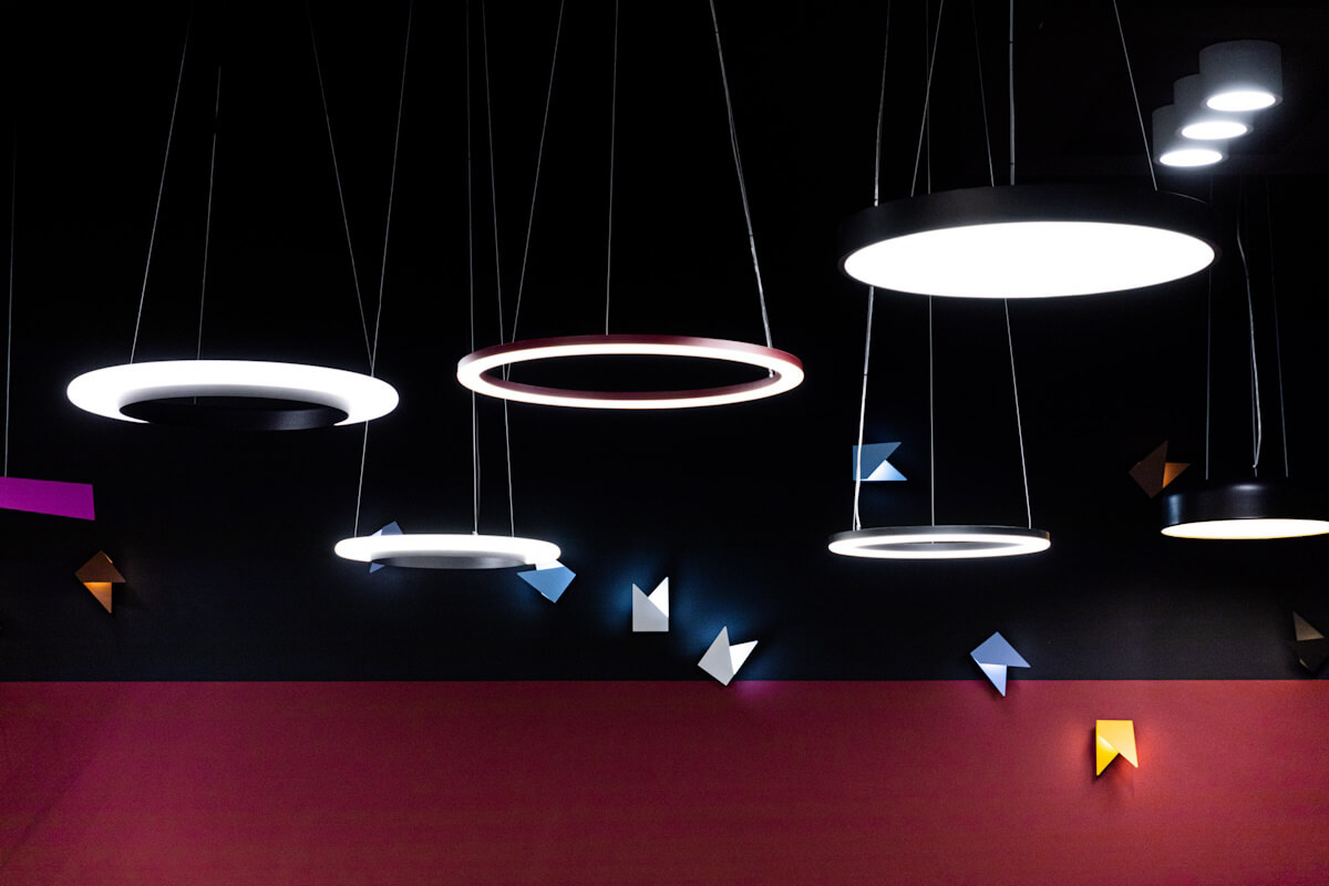 Showroom i sala konferencyjna Lena Lighting