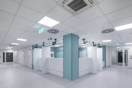 Lena Lighting- zdjęcie realizacji Wielkopolskie Centrum Zdrowia Dziecka