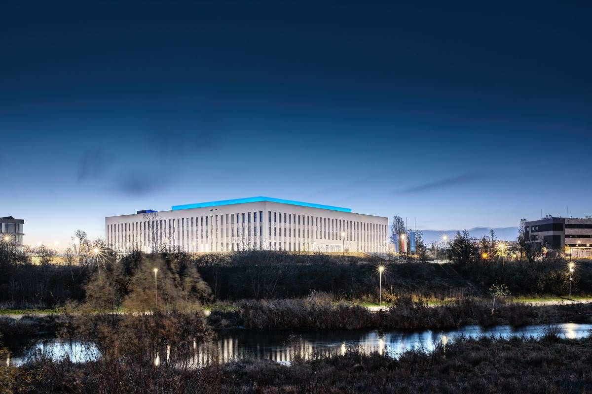 Lena Lighting politechnika poznanska 3
